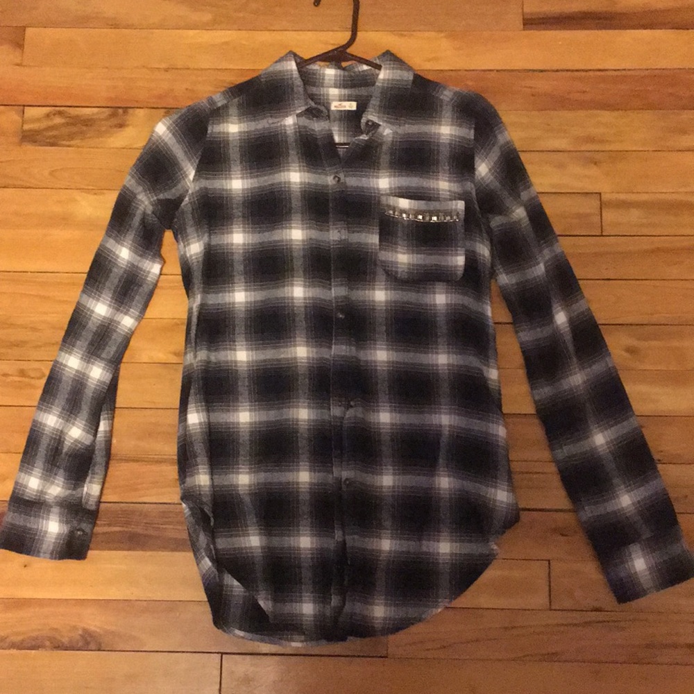 Long sleeve, plaid flannel